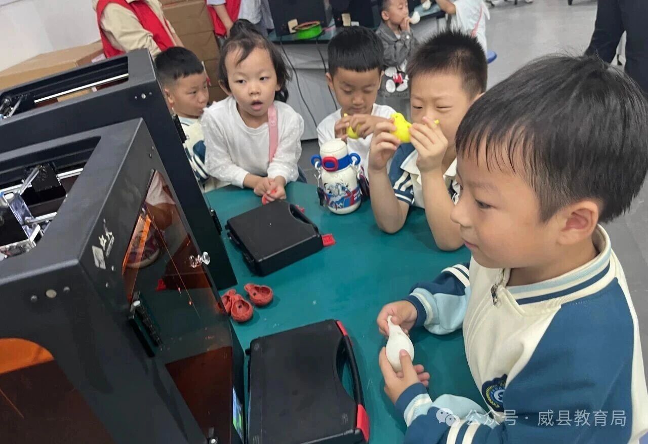 微信图片_2025-09-30_102611_180.jpg